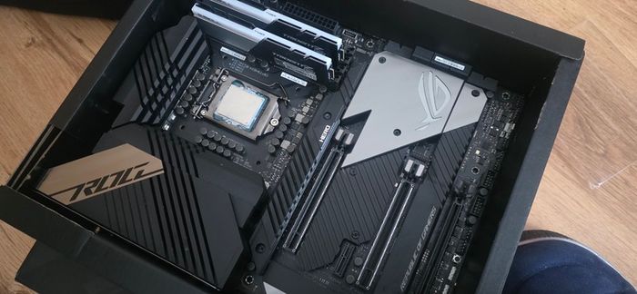 z590 Rog maximus XIII HERO