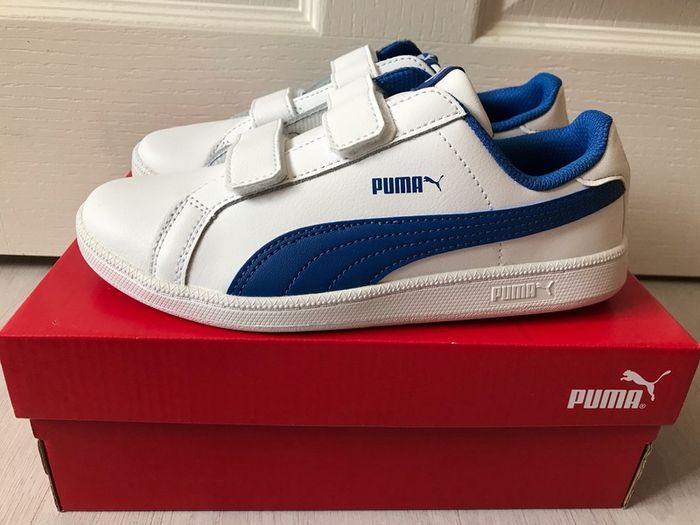 Puma Smash Fun Kids Uk 2.5 Brand New And Unworn