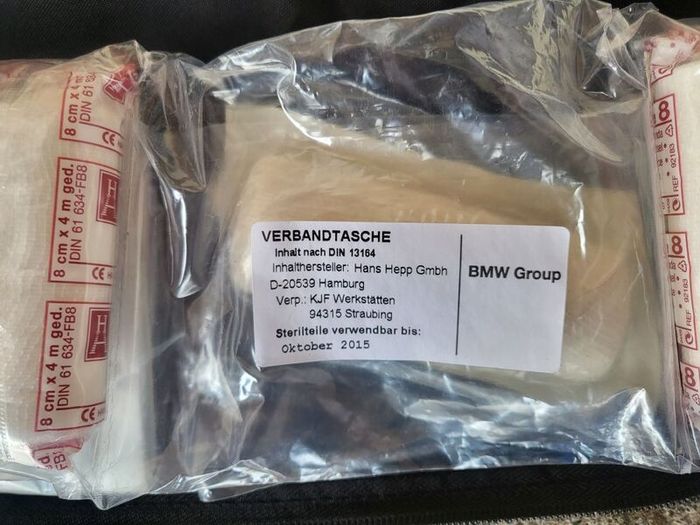 Bmw F01 F02 F03 F30 F10 F11 First Aid Kit Medical Emergency Kit 7276541