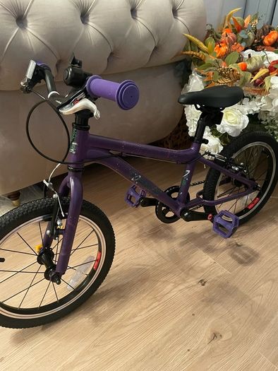 Carrera cosmos 16 bike
