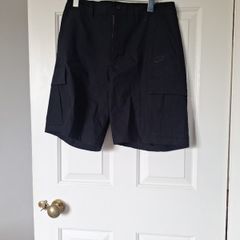 Final Reduction Nike Mens Cargo shorts BNWT
