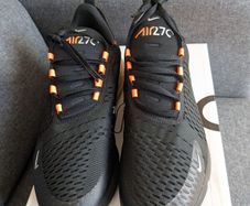 Nike Air Max 270 Size 9