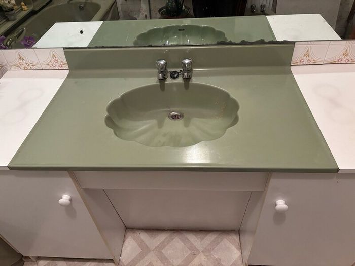 Retro Bathroom Ware