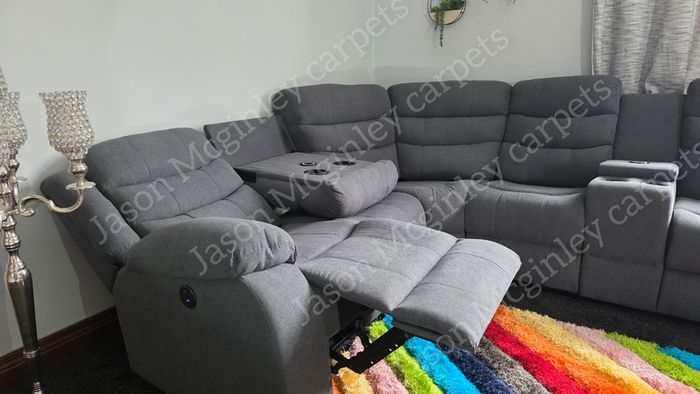 (NEW) Jopah Electric reclining corner