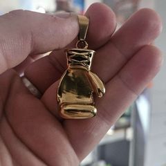 gold boxing pendant