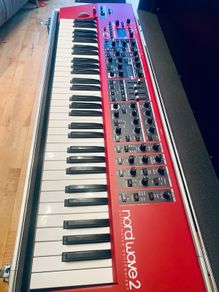 Clavia Nord Wave 2 + Flight case
