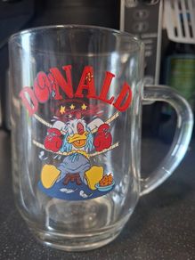Vintage 1980's Disneyland Paris Donald Duck Beer Pint Glass