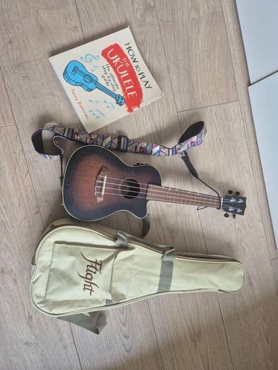 Flight concert ukulele