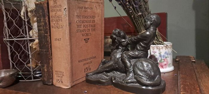 Genesis Bronze Dogs Statues X 2