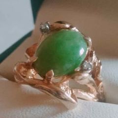Jade & diamond 14 ct gold