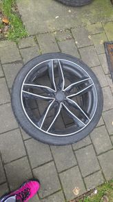 19 inch alloys and tyers