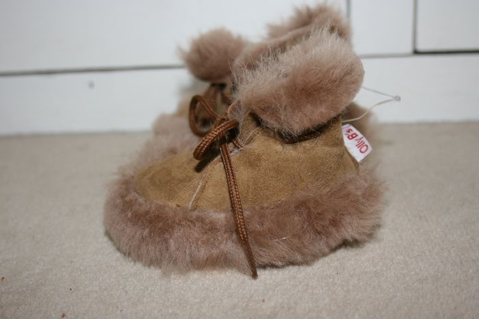 Olly B's Brown Sheepskin and Fur Baby Booties - New