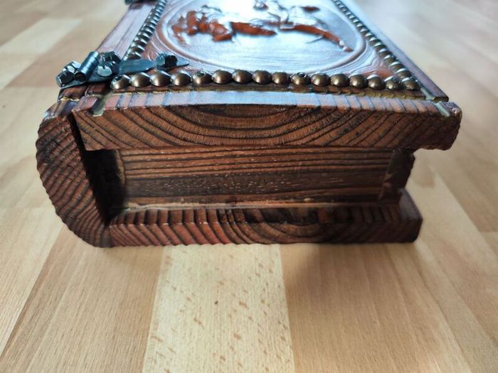 wooden wood book case storage case gift present box embossed Don Quixote