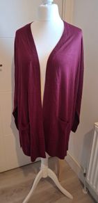 New pocket Cardigan size XL