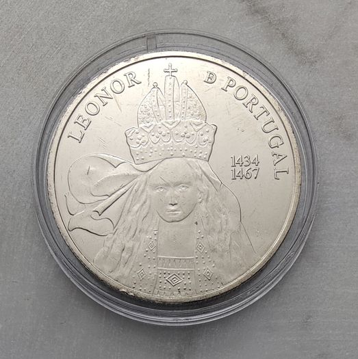 Portugal 5 Euro Base Metal (CuNi) Uncirculated Coin 2014 - D. Leonor de Portugal - Queens of Europe series