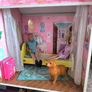 Large dolls house Image 8