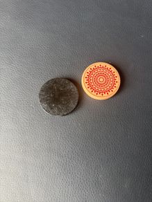 carrom striker