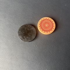 carrom striker