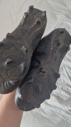boys football boots