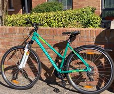 Kelly's Clea 30 woman bike