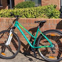 Kelly's Clea 30 woman bike