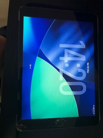 iPad 8th Generation (128 GB)