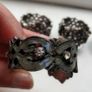 Set of 8 x matching metal / gem napkin rings Image 3