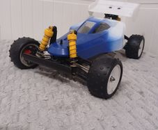 Tamiya DF-01 4WD RC Buggy - Manta Ray/Dirt Thrasher - Spares or Repair
