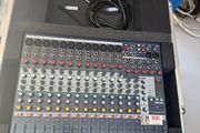 soundcraft mixer desk 12ch with FX