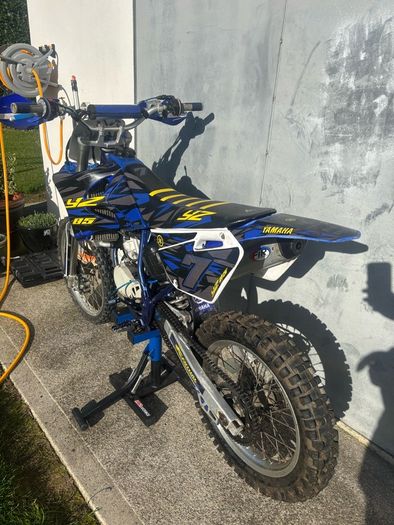 Yz 85