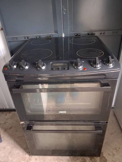 Cooker