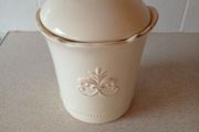 Jar - Vintage design Eden Finest Quality Ceramics