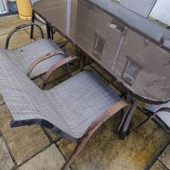 Outdoor Table and chairs