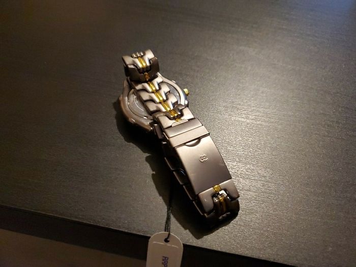 Watch Oskar Emil