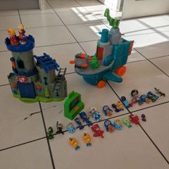 pj masks and castle figures