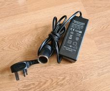 Cigarette lighter Adapter 220V