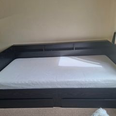 Single Bed