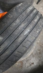 225/40R18 Tyre 60%