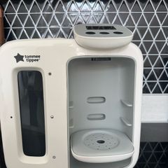 baby bottle machine