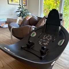 Cybex Cloud Z I-Size with Isofix 360 Swivel Base