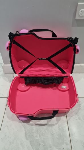 pink Trunki with long strap and key