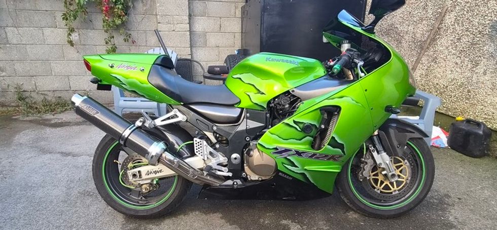 Kawasaki zx12r may swap gsxr 1100