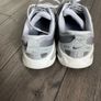 Nike Vomero 18 Older Kids' Road Running Shoes - Wolf Grey / Platinum - Size UK 5 Image 4