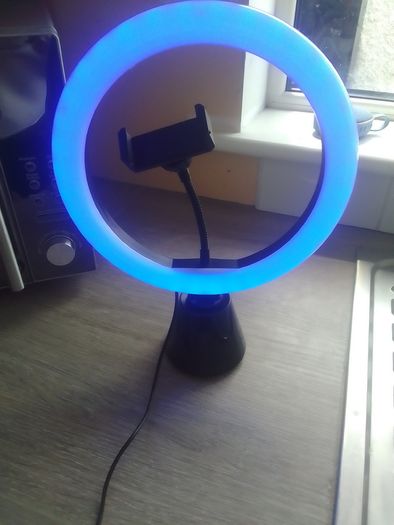 Ring light