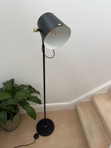 Black Floor Lamp