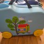child suitcases Image 4