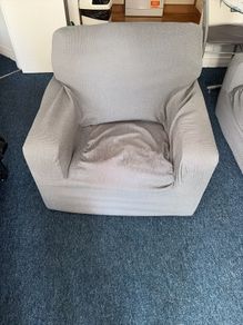 Sofa    Free
