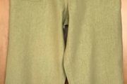 Size 12. Green Linen Mix 3/4 Lengths by Mystify