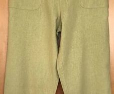 Size 12. Green Linen Mix 3/4 Lengths by Mystify
