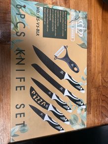 Royal Swiss knife set